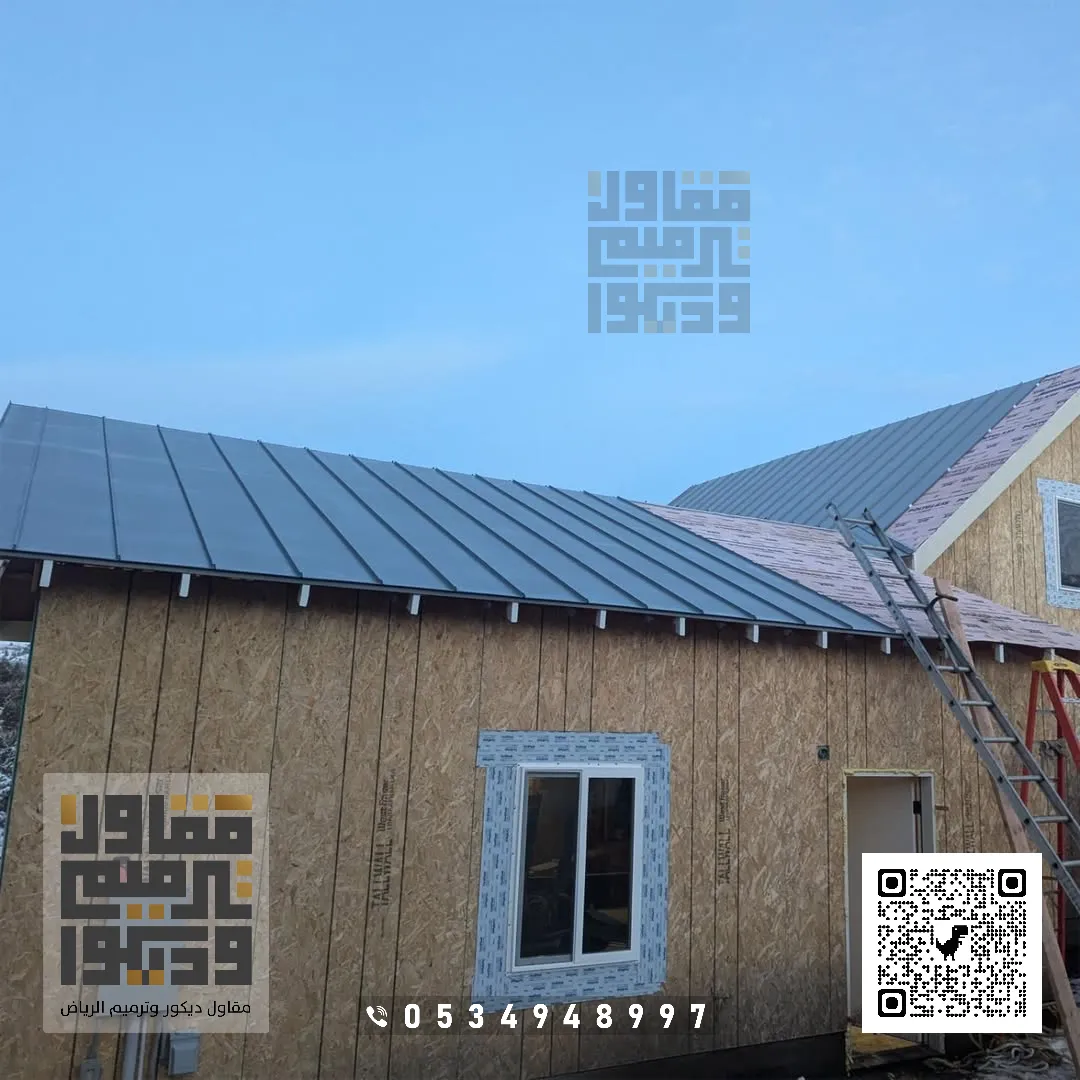 تركيب الواح الساندوتش بانل في الرياض 2026 بناء غرف ساندوتش بانل بالرياض 31 تركيب سقف ساندوتش بانل بحي الربيع في الرياض